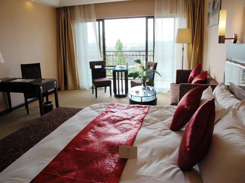 Yitel Hotel Shanghai Room photo