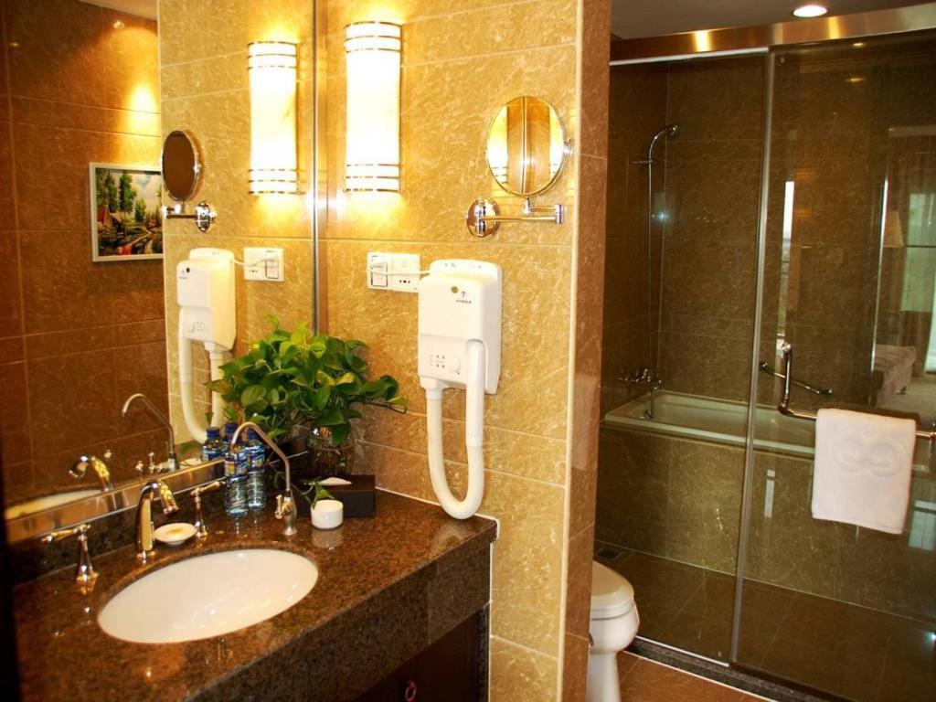 Yitel Hotel Shanghai Room photo