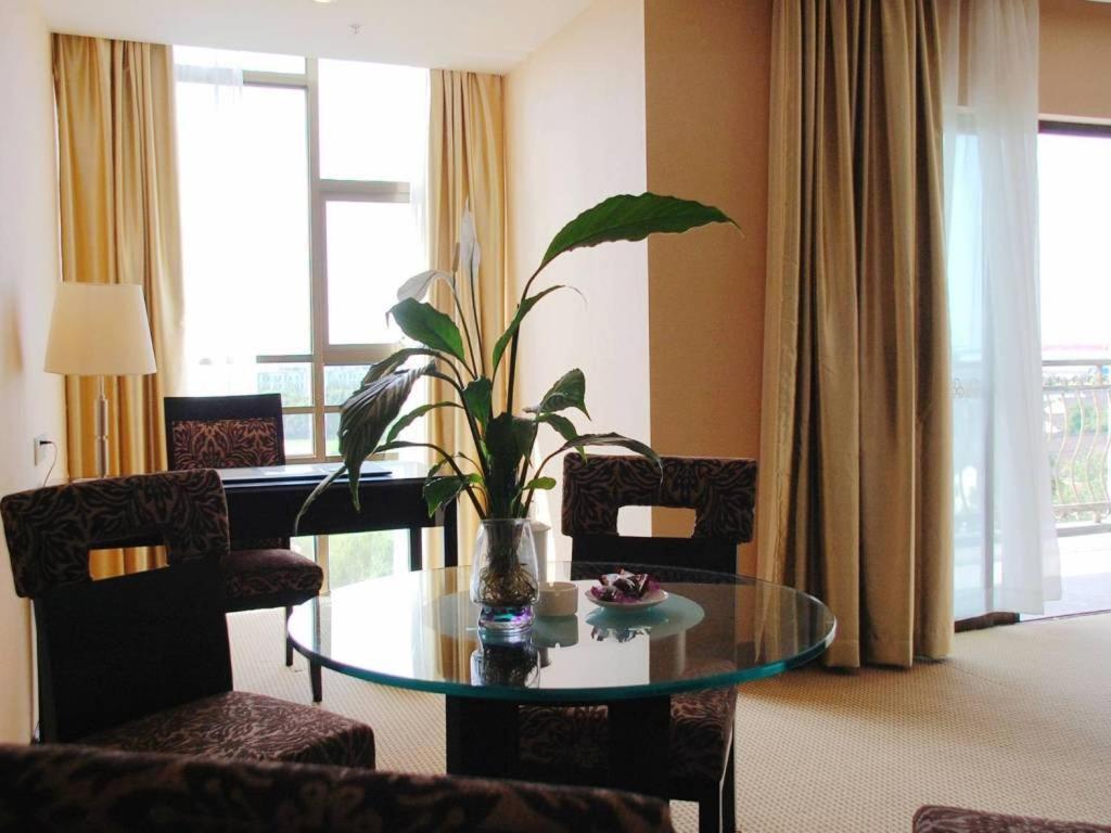 Yitel Hotel Shanghai Room photo